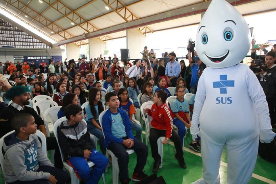 Governo Federal lança ação para vacinar 891,7 mil estudantes de escolas públicas de Goiás