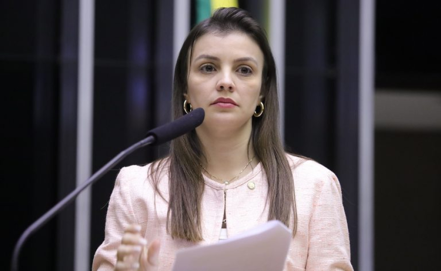 Comissão aprova programa de combate à violência contra mulheres no campo Fonte: Agência Câmara de Notícias