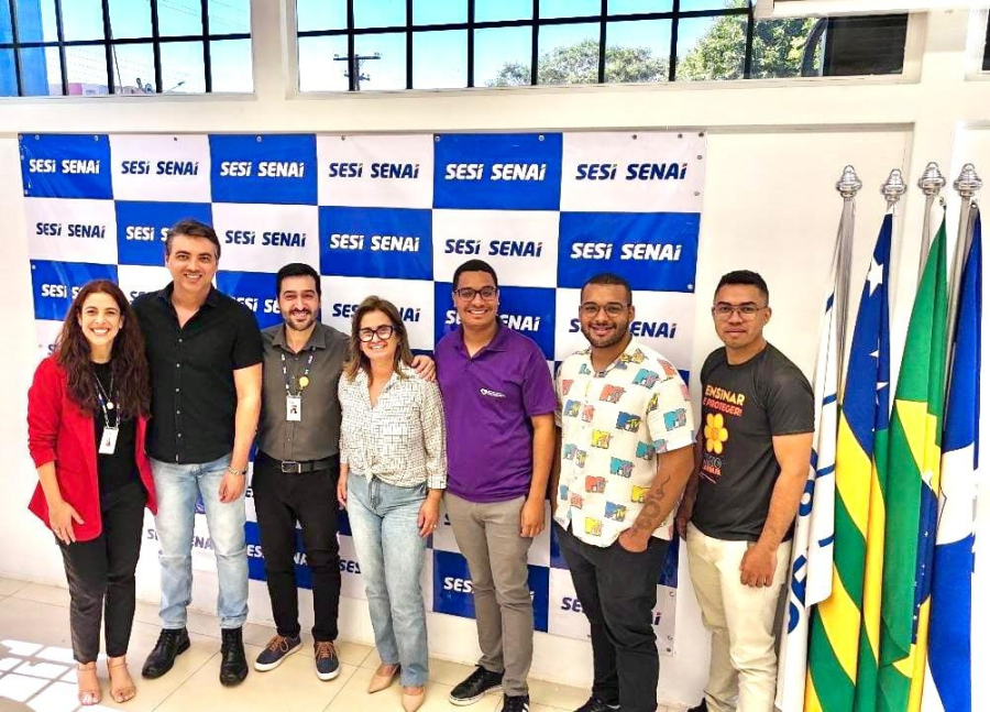 Primeira-Dama Alessandra Assis Articula Novas Oportunidades de Qualificação em Visita ao SESI SENAI