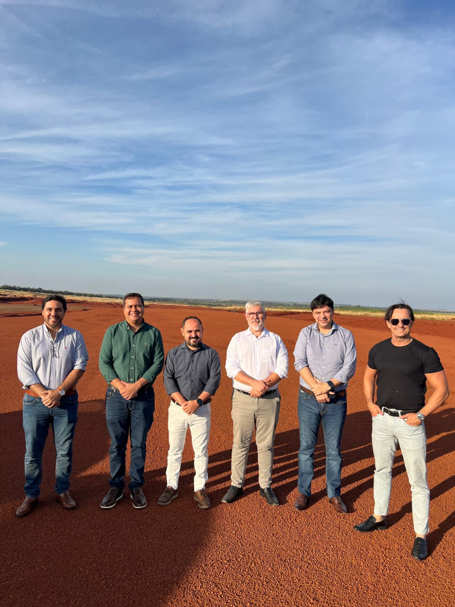 Secretário de Desenvolvimento Econômico de Jataí Apresenta Potencial do Município a Investidores