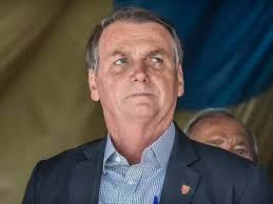 Moraes autoriza Bolsonaro a receber visita de médicos particulares