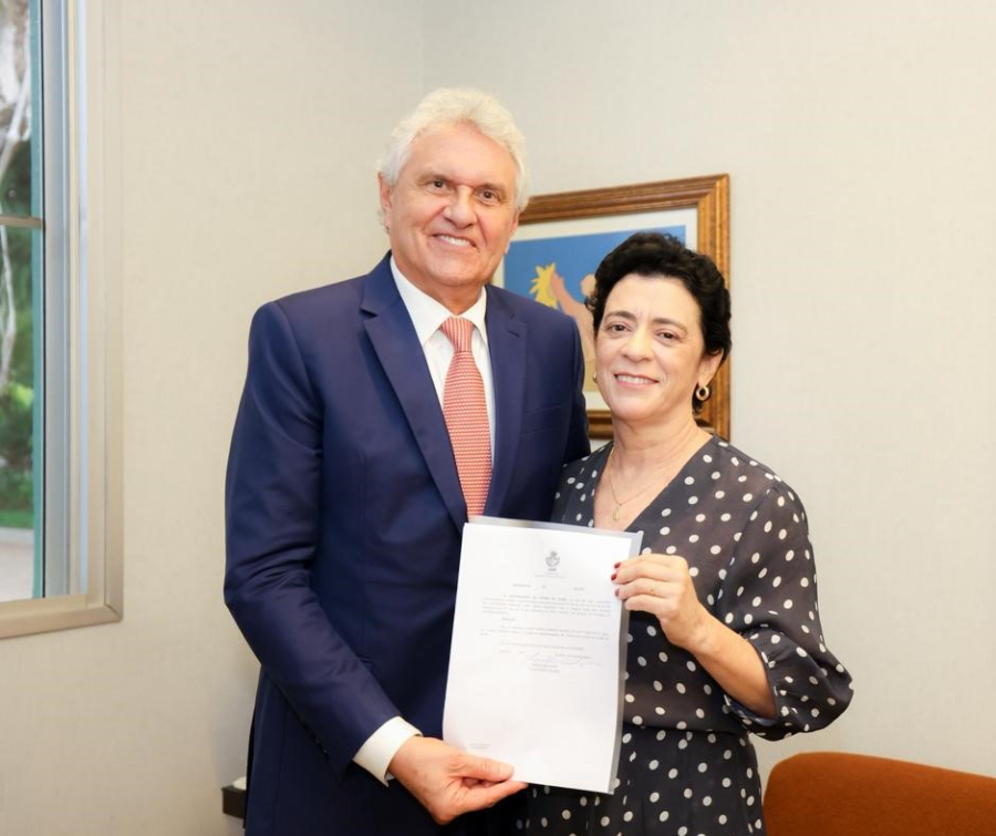 Laura Bueno é nomeada desembargadora no TJGO