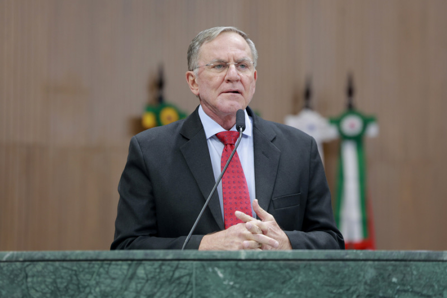 Antônio Gomide recebe alta hospitalar e segue tratamento em casa