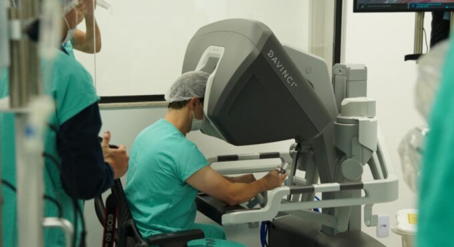 Rio Verde realiza a primeira cirurgia robótica pelo SUS no Centro-Oeste brasileiro
