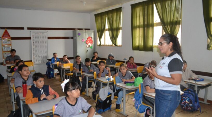 Volta às aulas marca o início do ano letivo na rede municipal de ensino