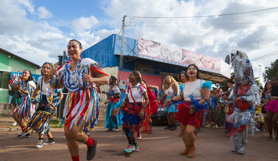 Folia Goiás leva diversão acessível ao interior do estado