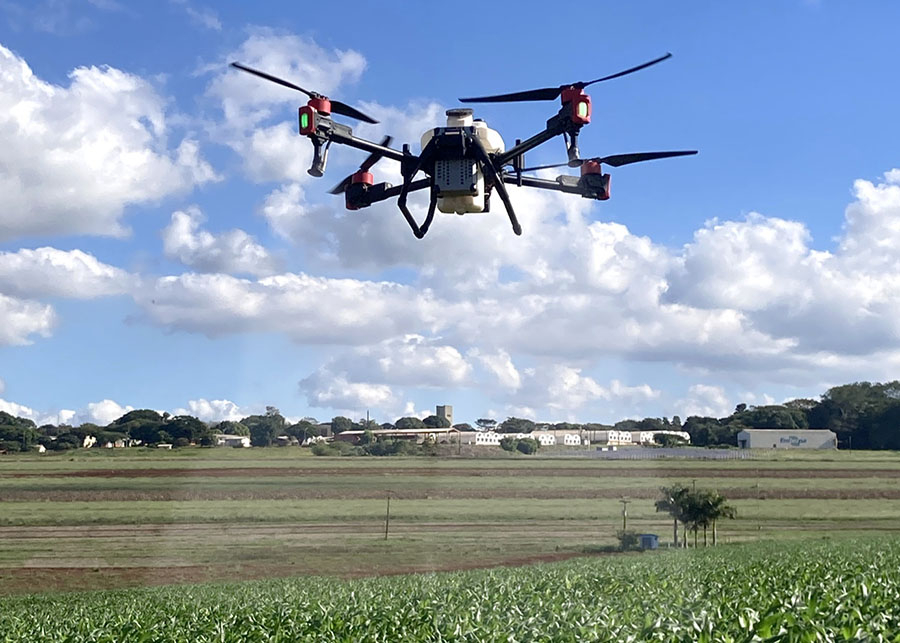 Publicação destaca papel da tecnologia de aplicação de pesticidas para uso seguro no campo