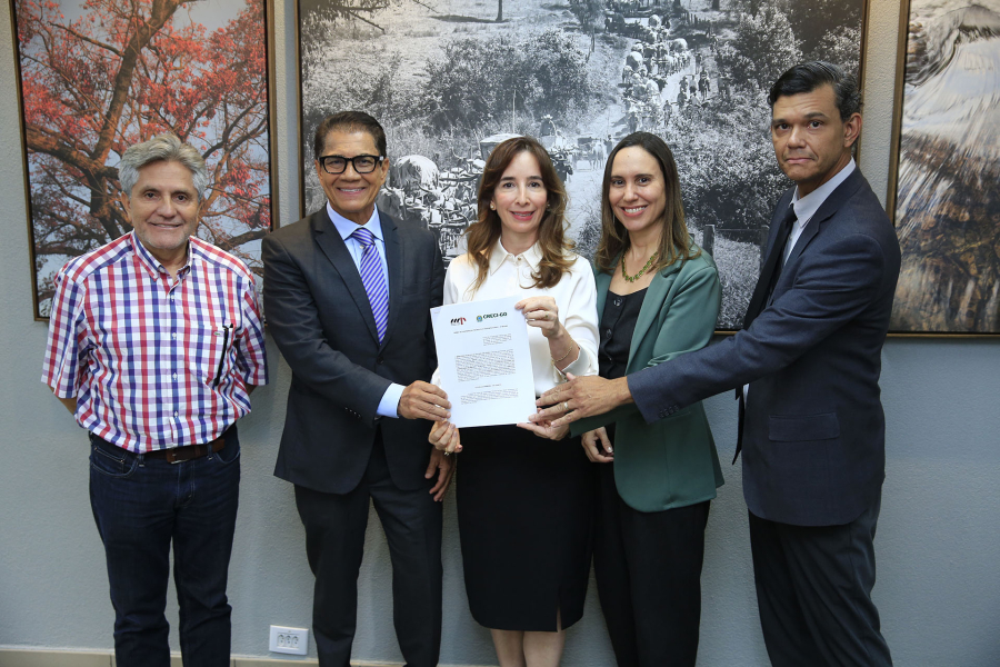 Termo de cooperação firmado pelo MPGO com Conselho de Corretores de Imóveis busca reforçar fiscalização de loteamentos clandestinos