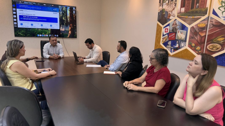 Prefeitura de Jataí discute soluções para tornar processos e serviços públicos mais ágeis